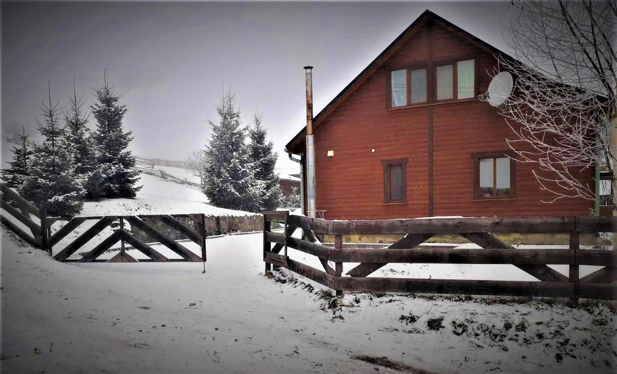 Cottage Ozerniy Lazeshchyna Εξωτερικό φωτογραφία
